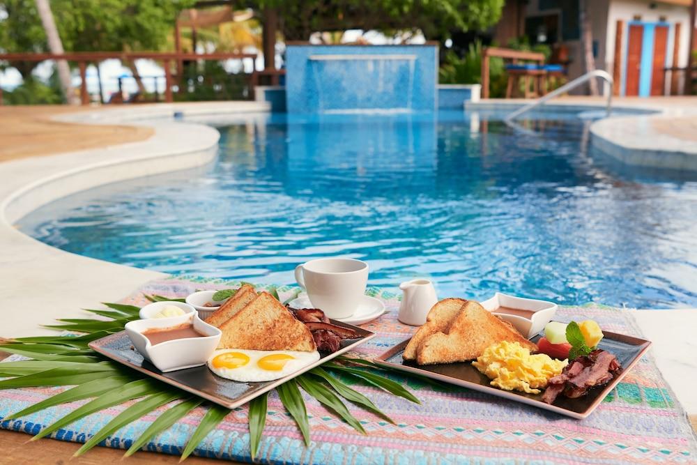 Hatchet Caye Island Resort (Adults Only) Placencia Dış mekan fotoğraf