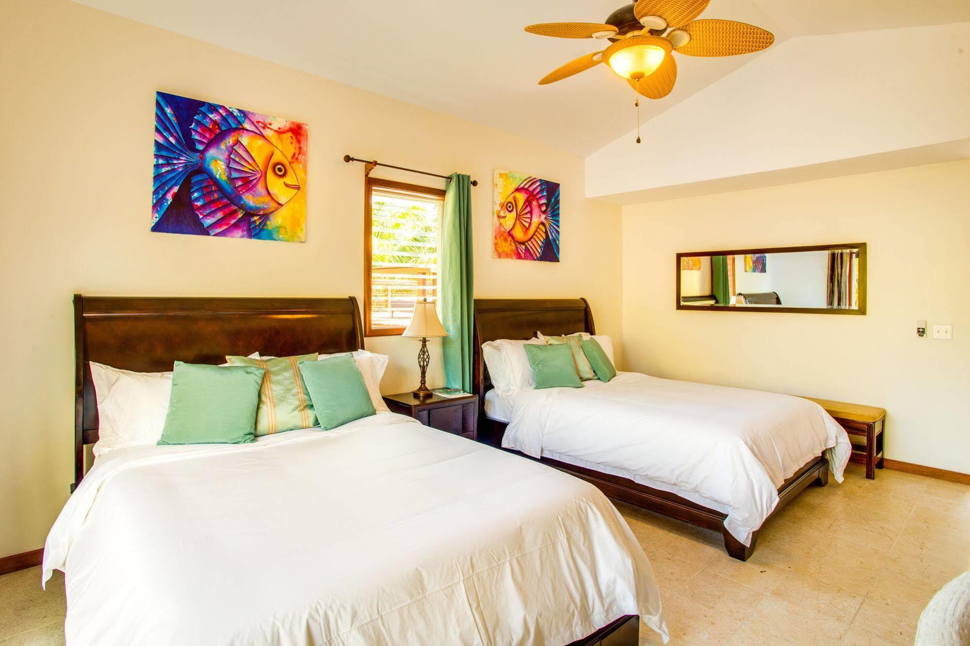 Hatchet Caye Island Resort (Adults Only) Placencia Dış mekan fotoğraf